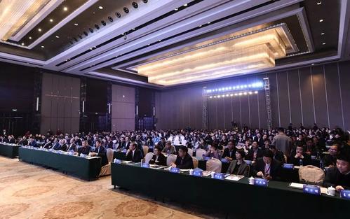 全省紡織行業(yè)智能示范車間現(xiàn)場(chǎng)推進(jìn)會(huì)在南通召開