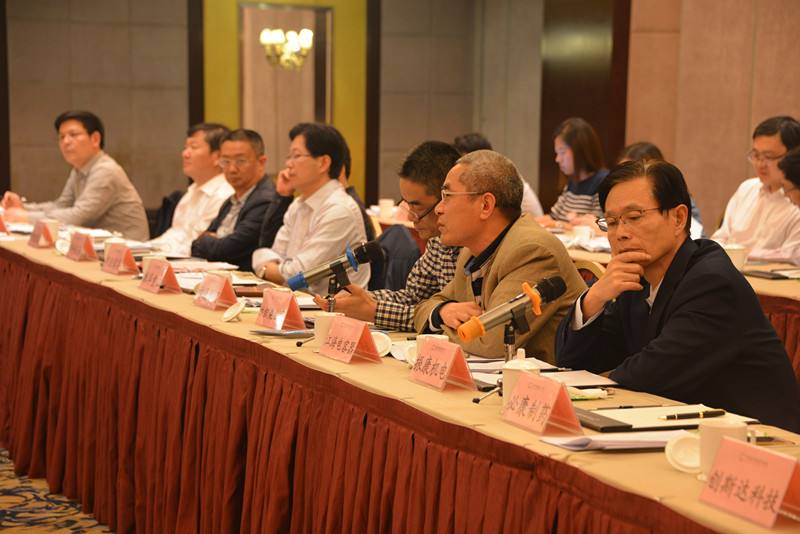 南通市人大開展“南通企業(yè)家日” 視察調(diào)研活動(dòng)