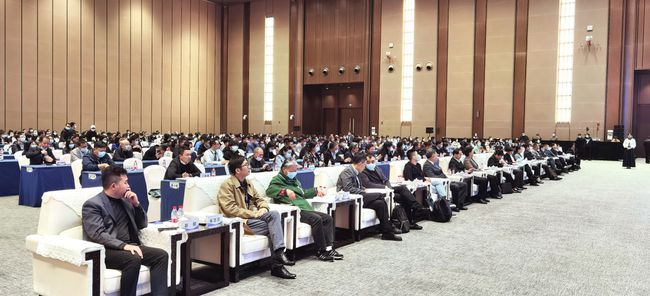 下載 (4).jpg 下載 (4).jpg